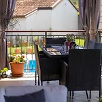 Villa Mia & Iva For 6 Plus 2 People Near Porec With Private Pool & Kids Playground - Pet Friendly